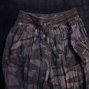 camo joggers